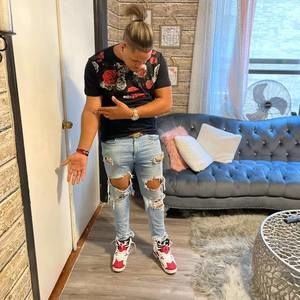 Meet your Posher, Anthony